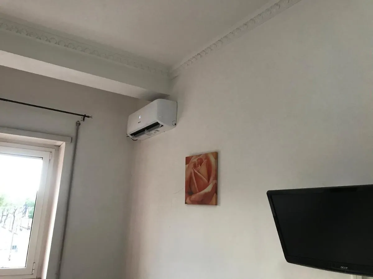 Guest house Alloggio Ad Uso Turistico Lamberto Preneste Rome