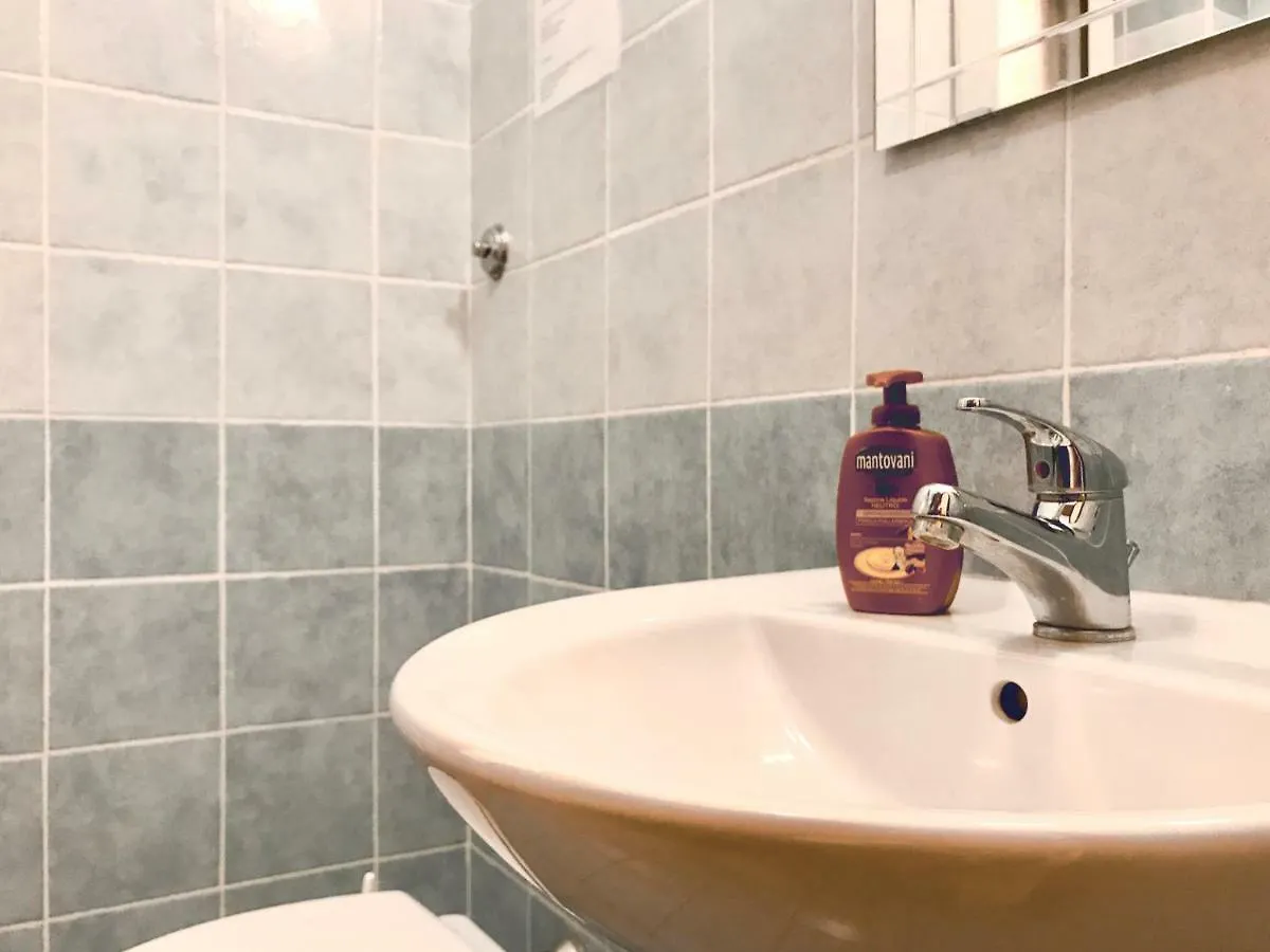 Guest house Alloggio Ad Uso Turistico Lamberto Preneste Rome